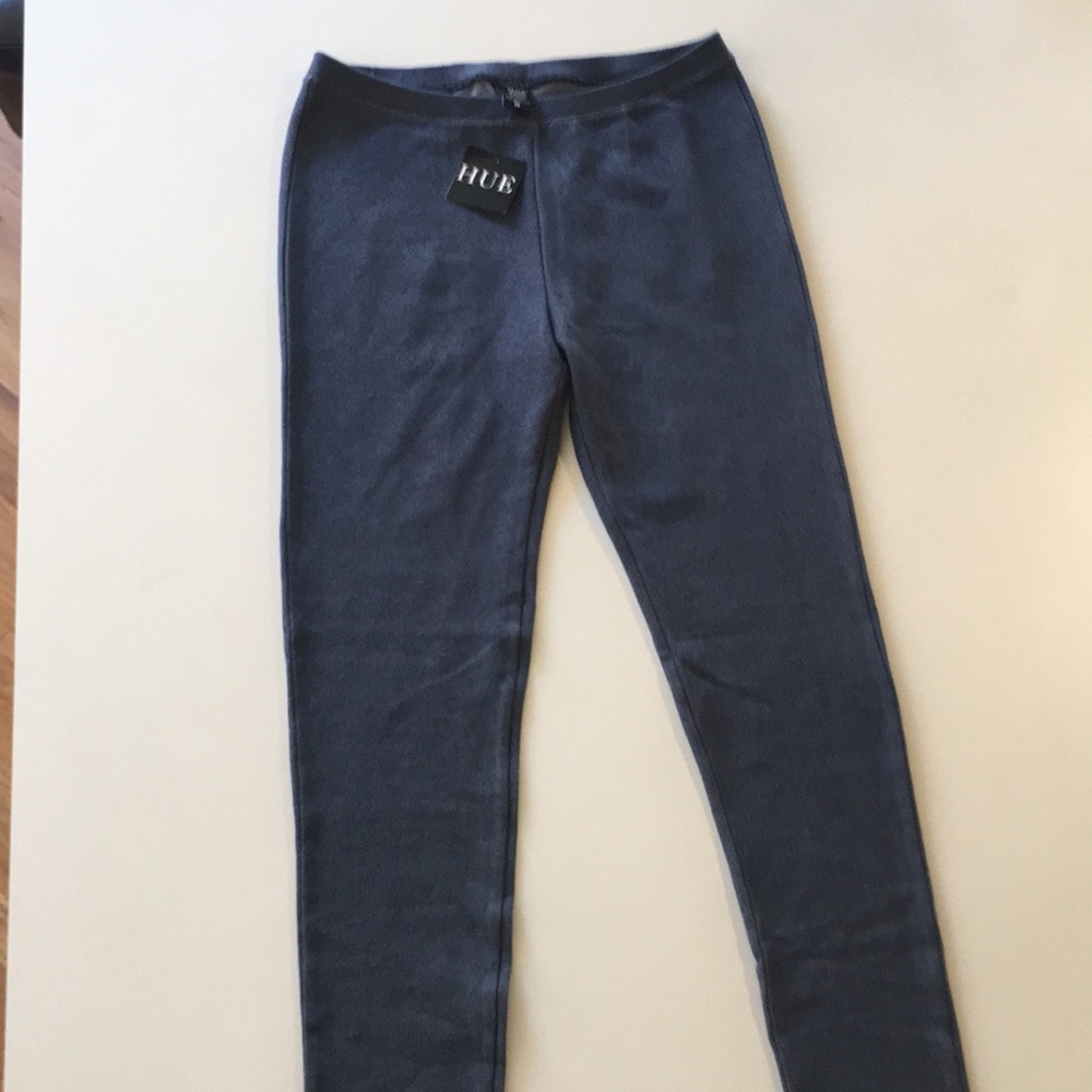 Hue Denim style leggings new with tag